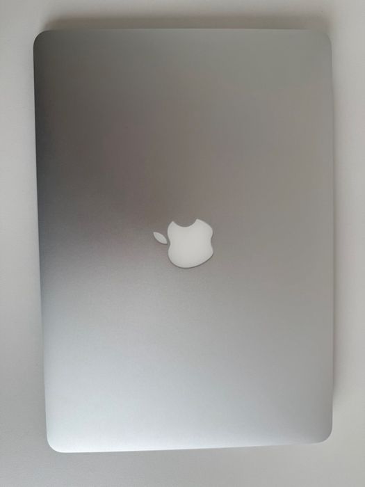 MacBook Air 13 128Mb