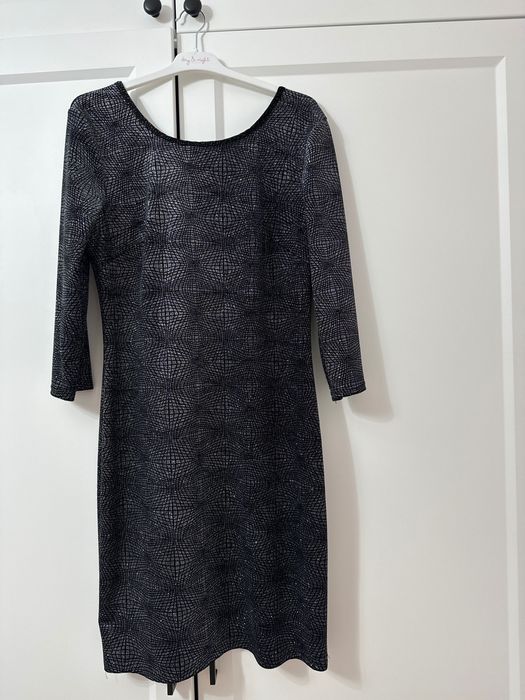 Продам платье 3000тг