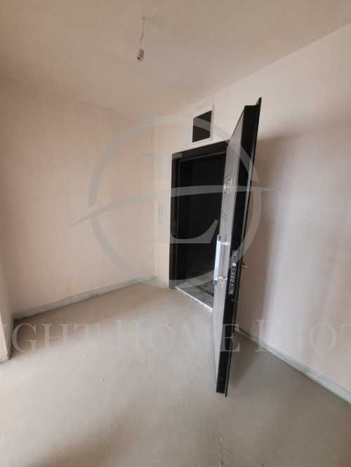 Продава се Двустаен апартамент в Пловдив, Южен - 71 кв.м за 1282 €/кв.м - Снимка #7