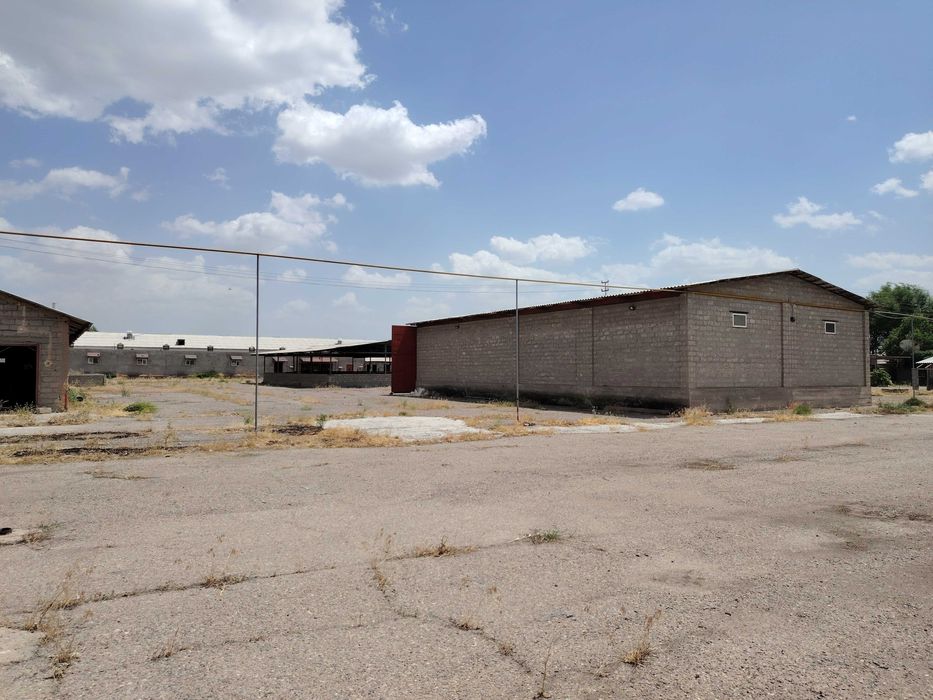 СРОЧНО ФЕРМА сотилади 1,61 гектар Котеджлар куриш учун зур имконият