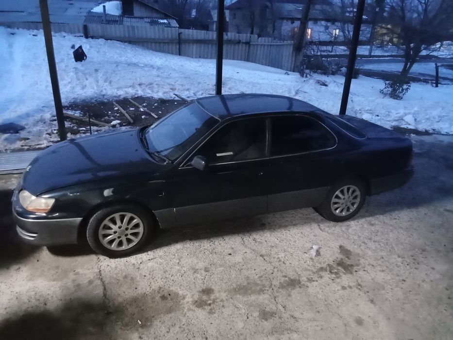 Автомобиль Таёта Виндом 94 года газ бензин