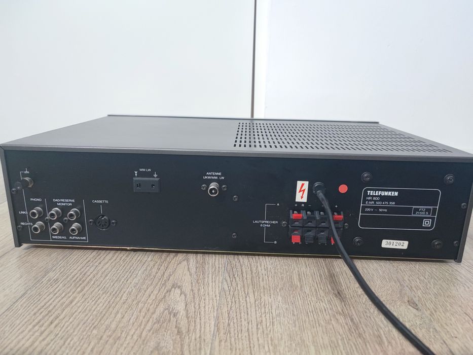 Amplituner Telefunken HR 800 amplificator statie tuner radio
