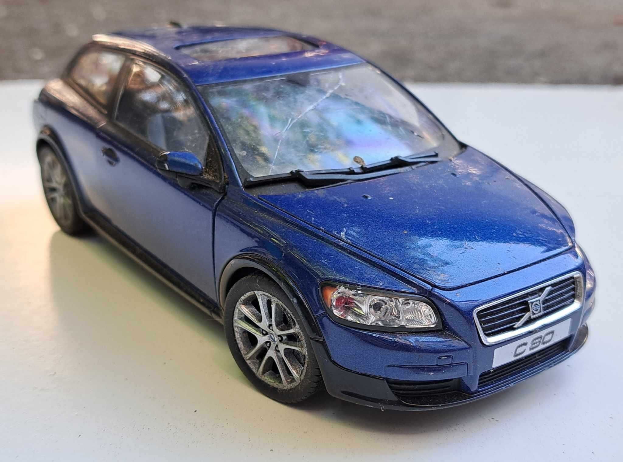 Кола модел Волво / Volvo 1:24