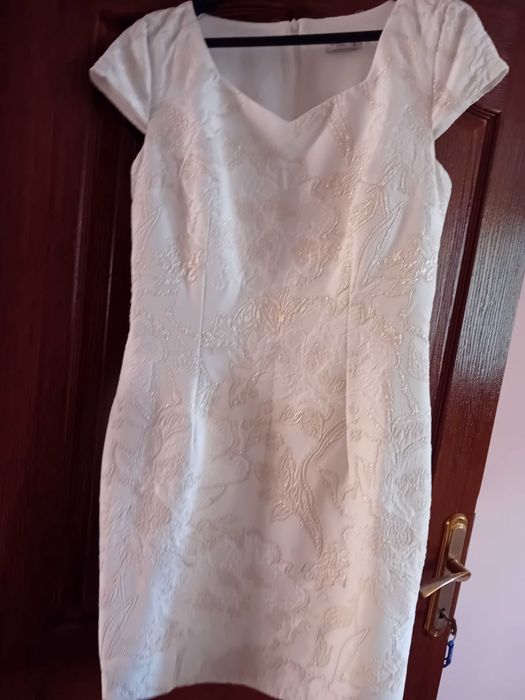 Официални    Рокли