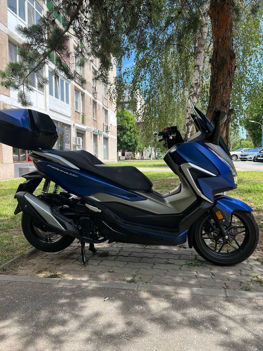 Scuter Honda Forza 350 ABS – 2021 – Doar 1.100 km – Stare Impecabilă!