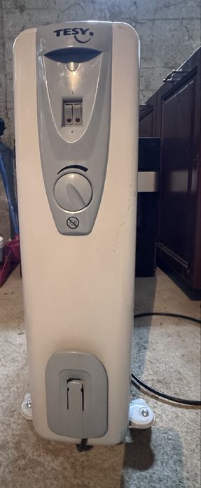 Маслен радиатор TESY CB3014EO1R – 3000 W