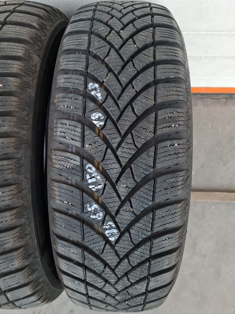 Зимни гуми 2 броя SEMPERIT SpeedGrip5 185 65 R15 дот 1623