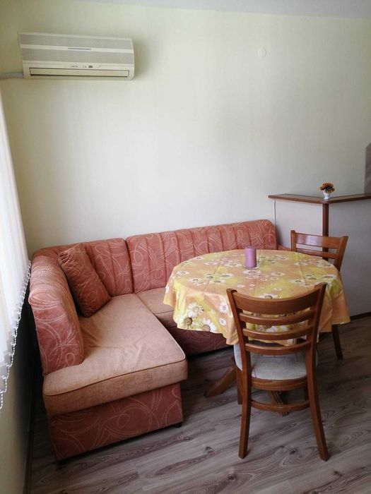 Дава се под наем Двустаен апартамент в Пловдив, Каменица 1 - 60 кв.м за 300 € - Снимка #1