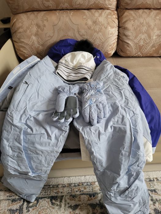 Продам лыжный костюм комплект