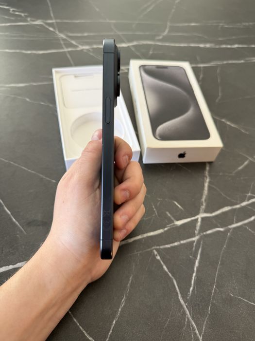 Iphone 15 pro max de 1 Tb
