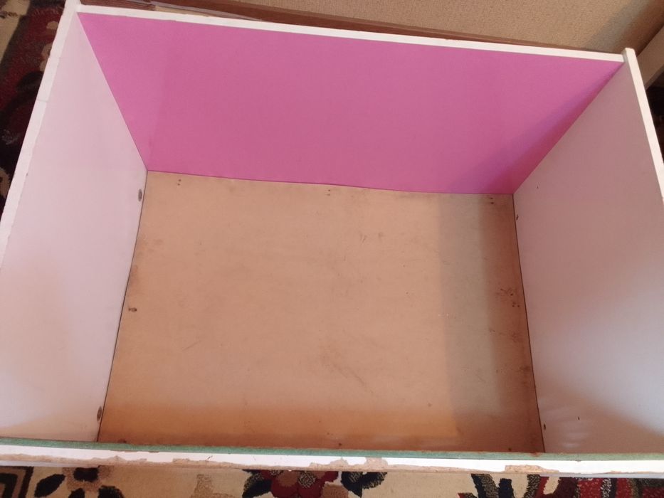 Детский крават манеж шкафчаси билан 150.000 га бервораман