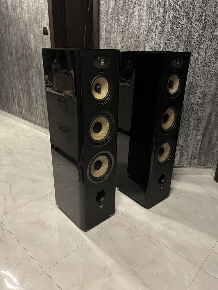 Focal Aria 948.