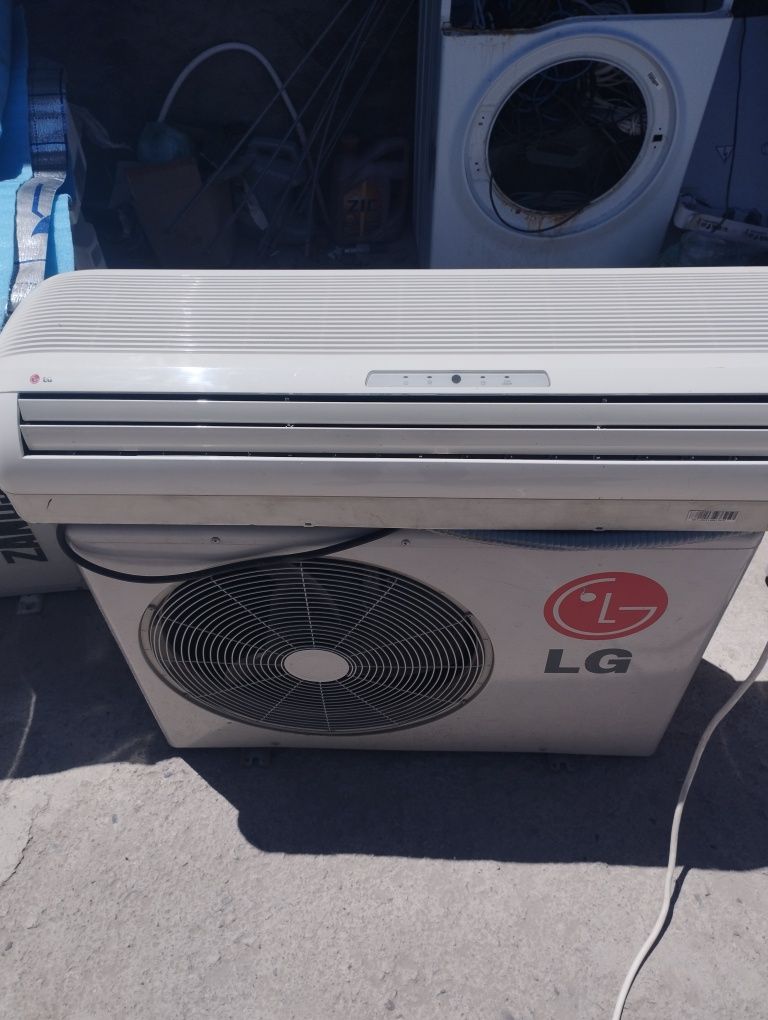 Продам кондиционер LG