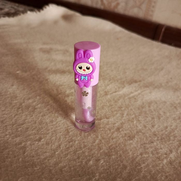 Блеск для губ для девочек