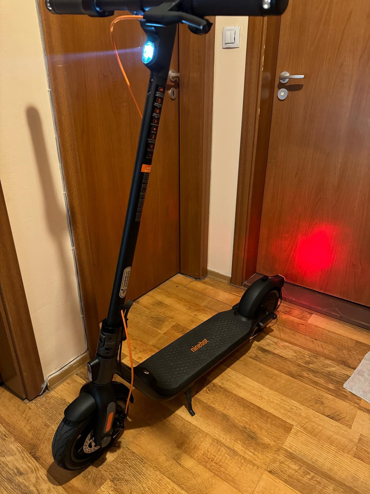 Продавам тротинетка Segway F2 pro D
