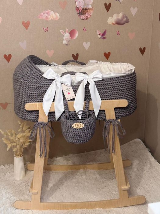 Продам вязанную люльку