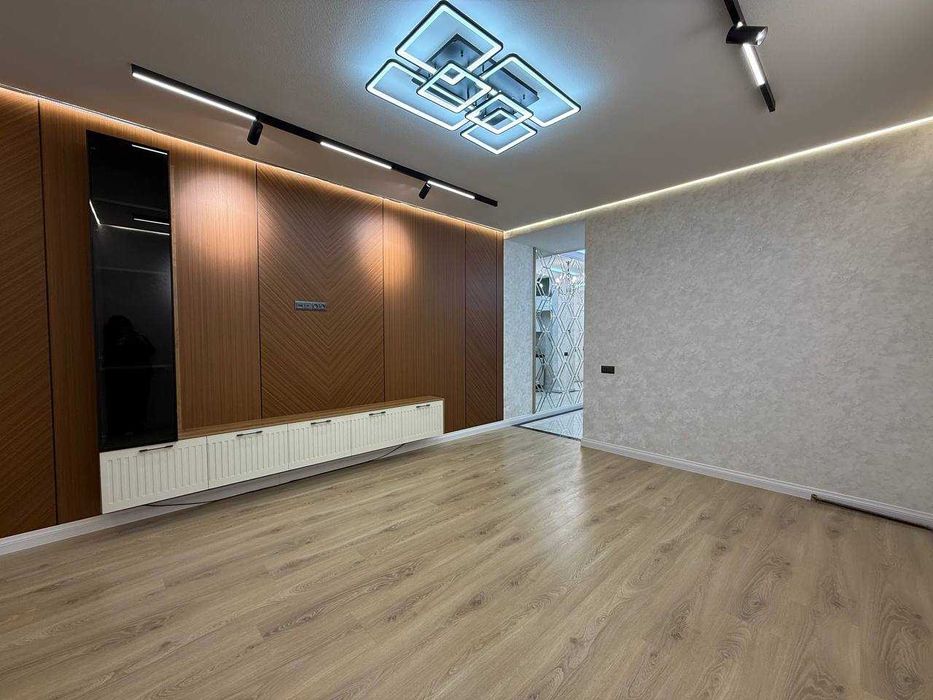 Продается квартира в ЖК MILANO На ул Кичик Бешагач!!