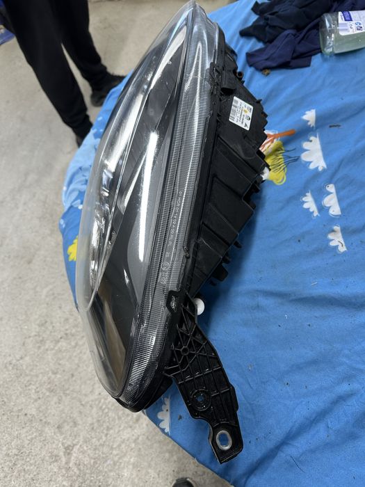 Far stânga fiat doblo.cod:521094580.