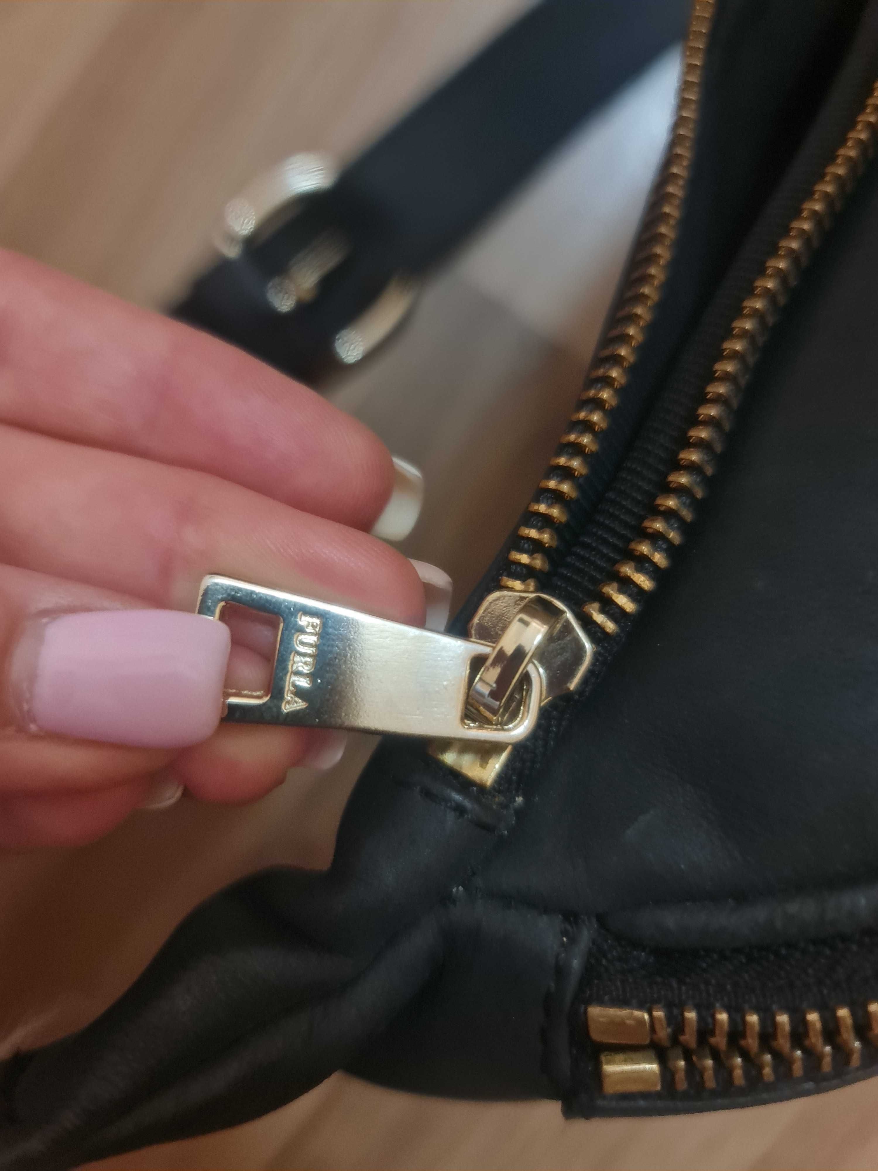 Furla- малка чанта