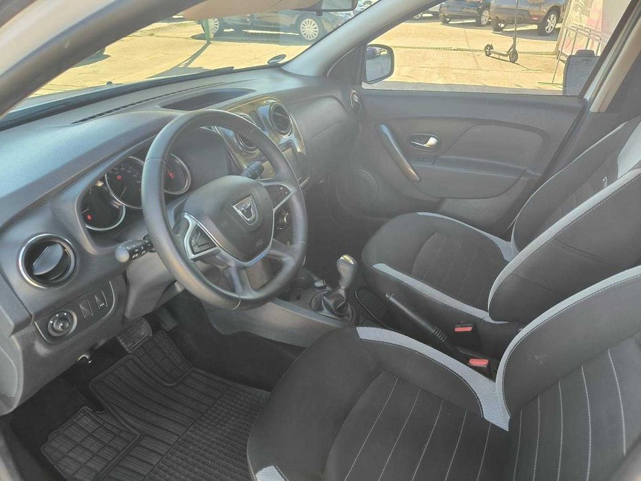 Dacia Stepway automat