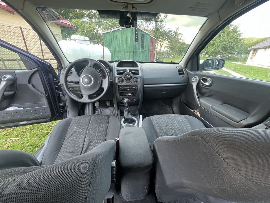 Vand renault megane 2 break 1.9 dci