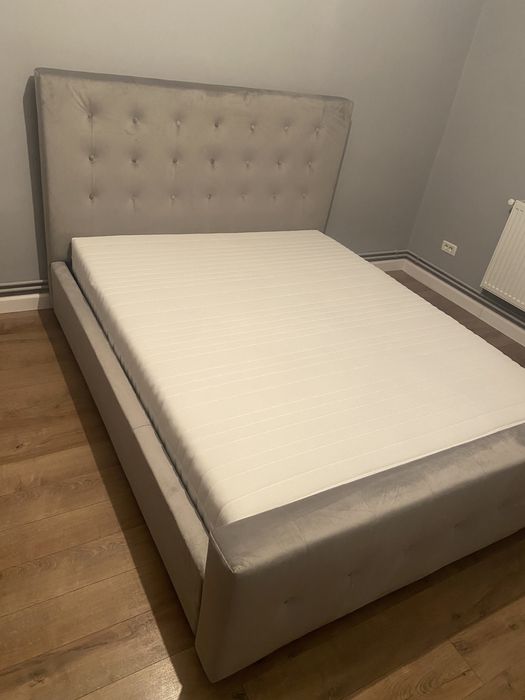Paturi tapițate moderne cu garanție