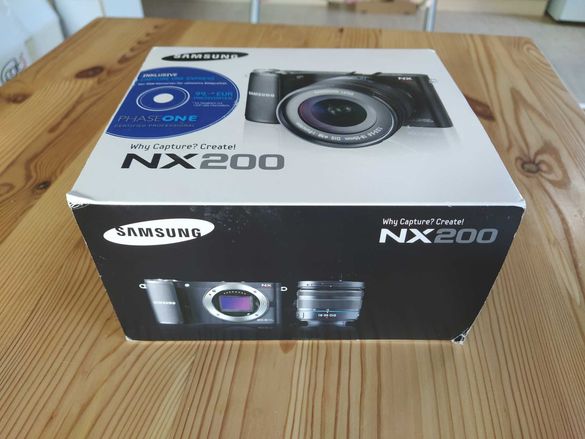 Фотоапарат Samsung NX200 и Обектив Samsung 18-55mm + Подарък
