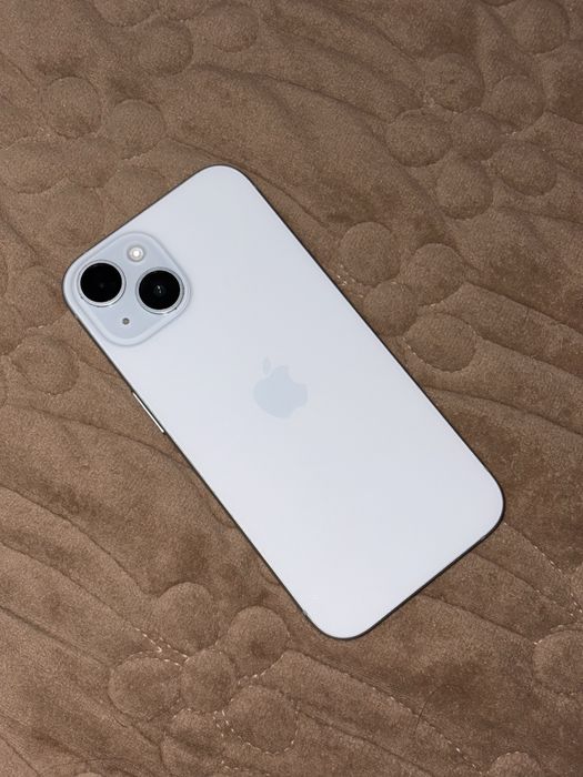 iPhone 15 128gb White