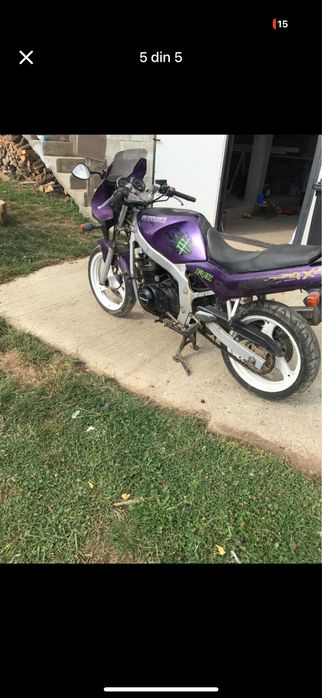 Suzuki gs 500.       .
