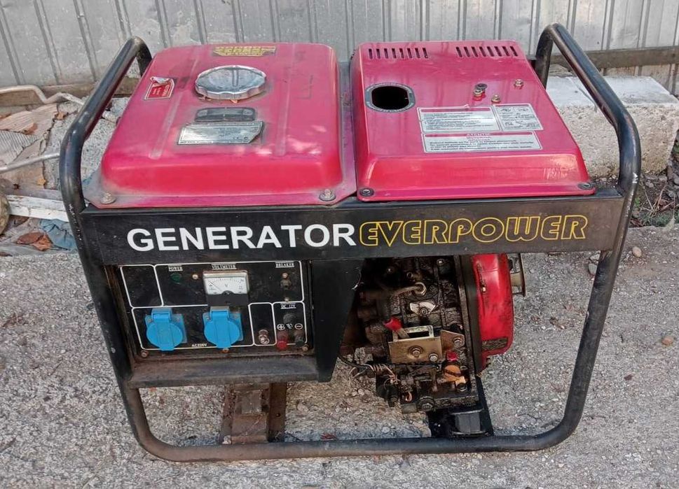 generator 220V diesel motorina  functional cu rotorul defect