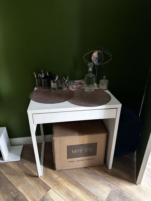 Столик туалетный IKEA