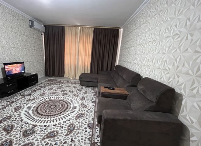 2-х комнатная по улице Абая. Евроремонт