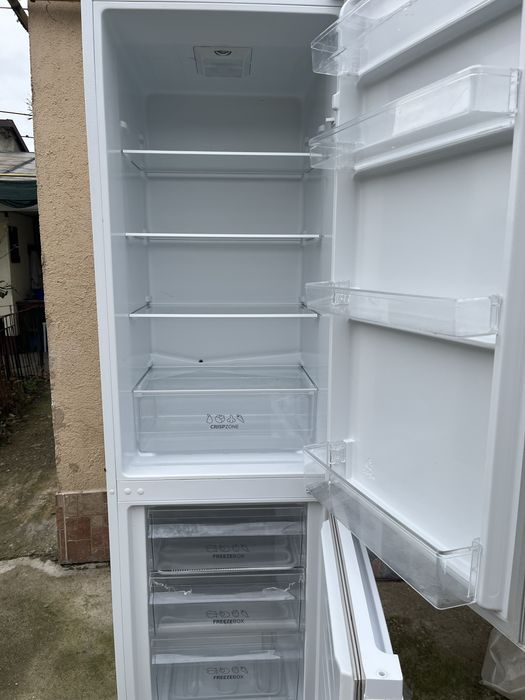 Frigider in stare  foarte buna