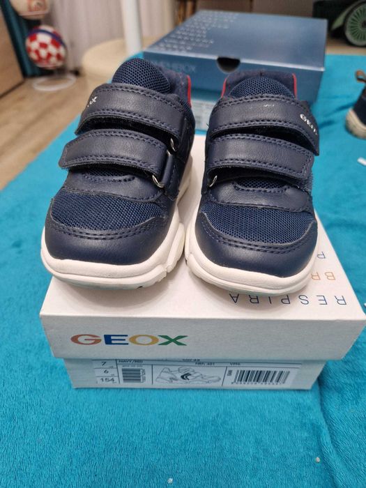 Geox pantofi sport marime 23
