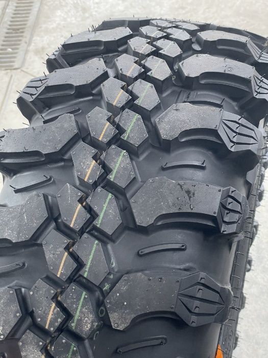 31X10.5-15 CST by Maxxis Off Road C888