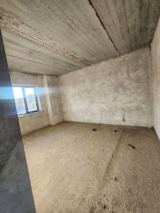 Продаётся 2х этажный Дом