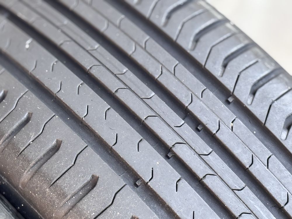 215/60/R17 Continental EcoContact5 4бр летни dot 1217 6-7мм