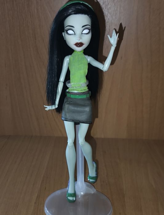 Продаю куклу монстер хай/ monster high , Скара, цена договорная