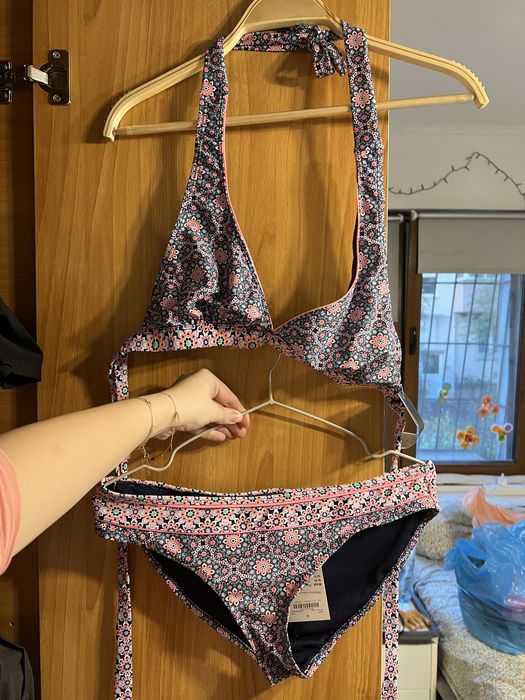 Costum baie nou Takko