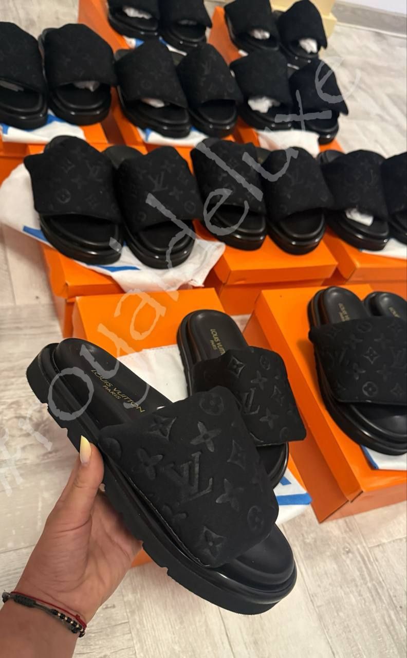 Stoc Papuci dama Louis Vuitton