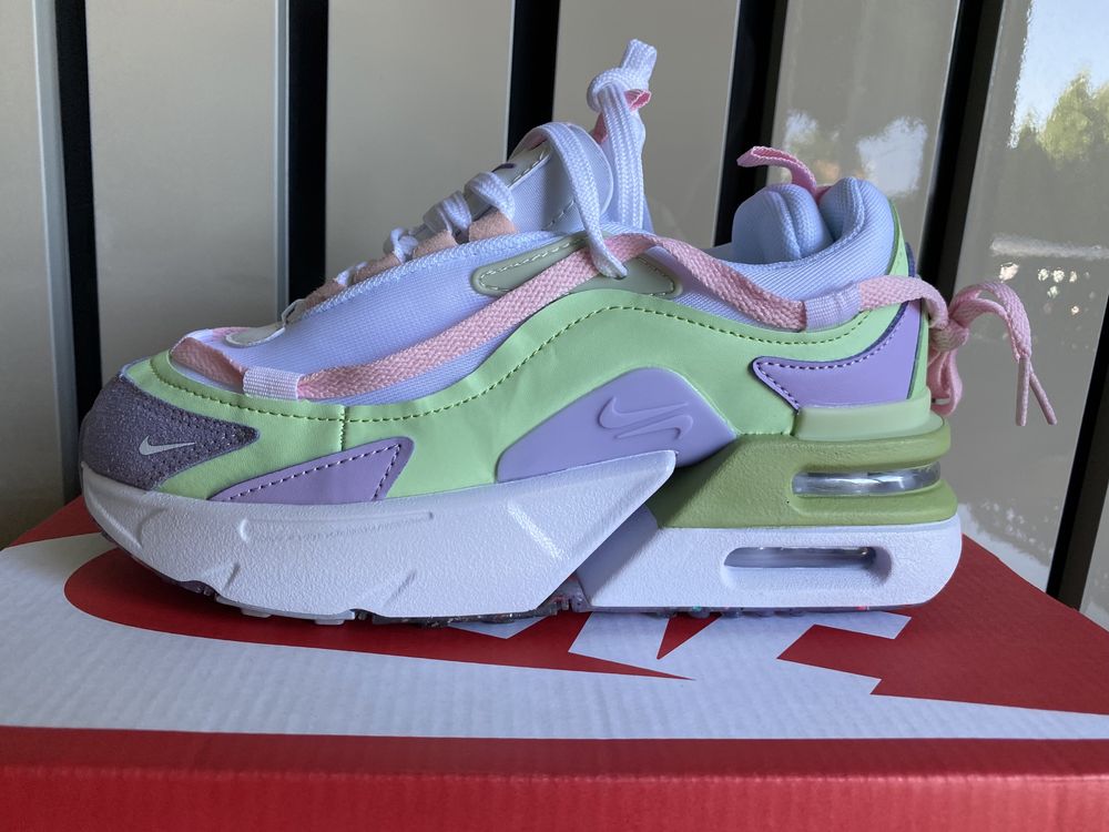Дамски обувки Nike Furyosa налични