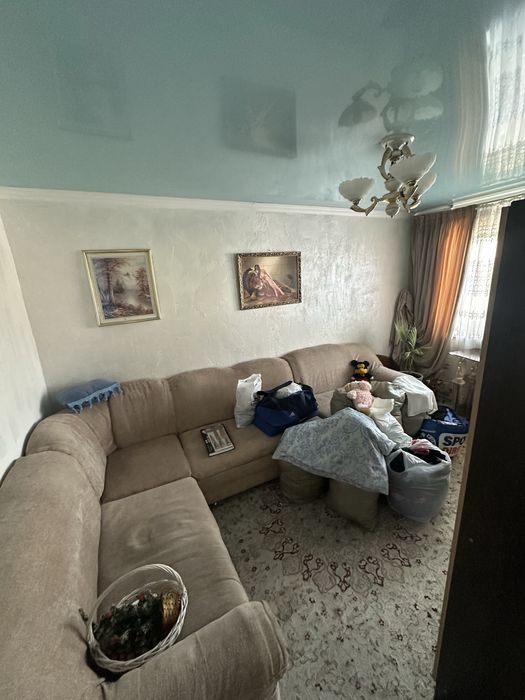 Кваримра в самом центре , все в шаговой доступности , торг есть