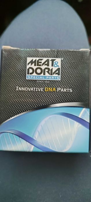 Датчик положение дроселова клапа Нисан Терано 2.4