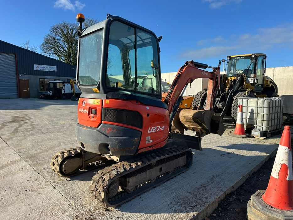Vând miniexcavator kubota u27 An 2017