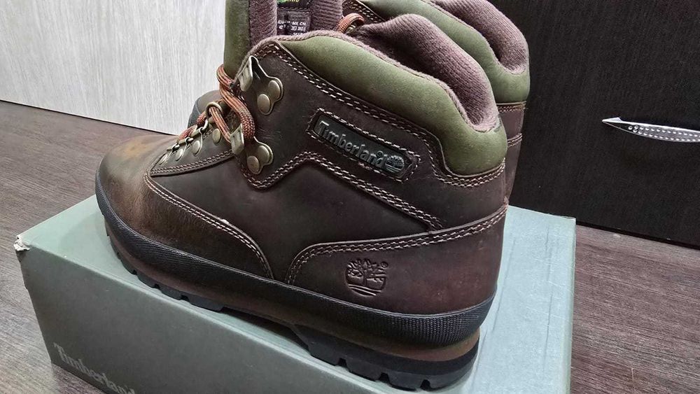 Timberland Hiker/Mid Boots Men's 6" Waterproof Leather Size 42
