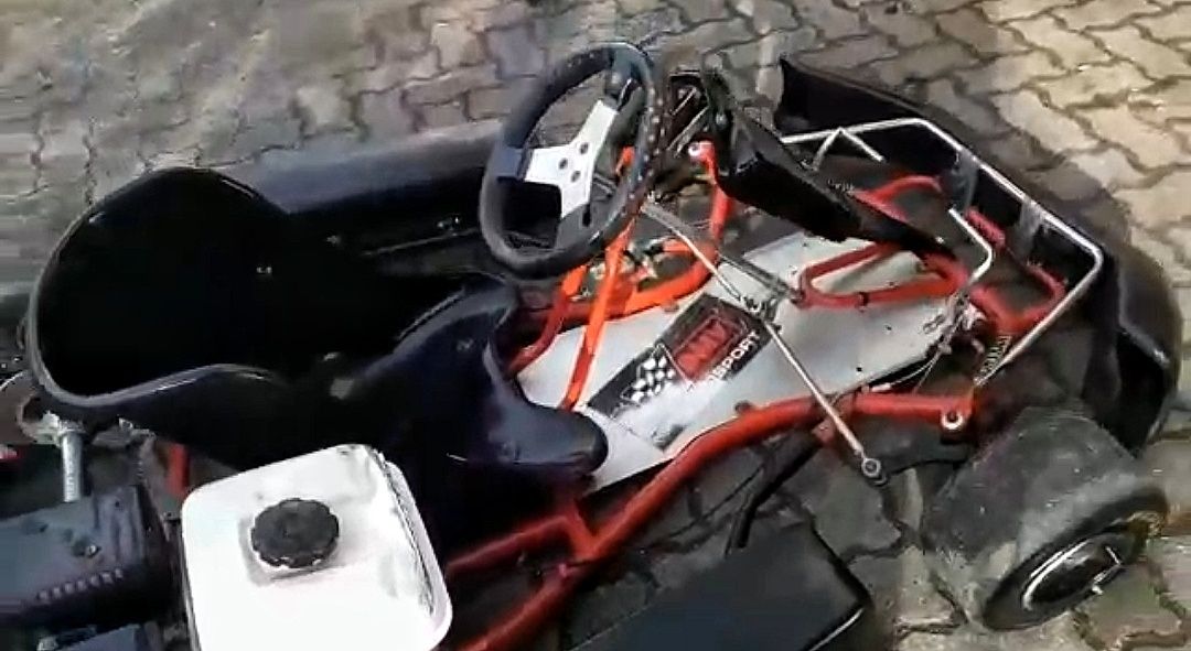 Go Kart 
Motor Honda 5,5 ps