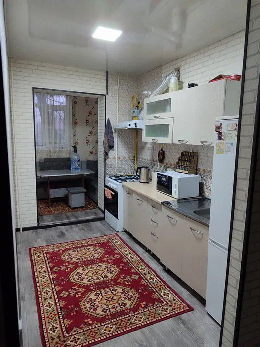Продаётся 2-х комнатная квартира Старые Сергели улица Нилюфар