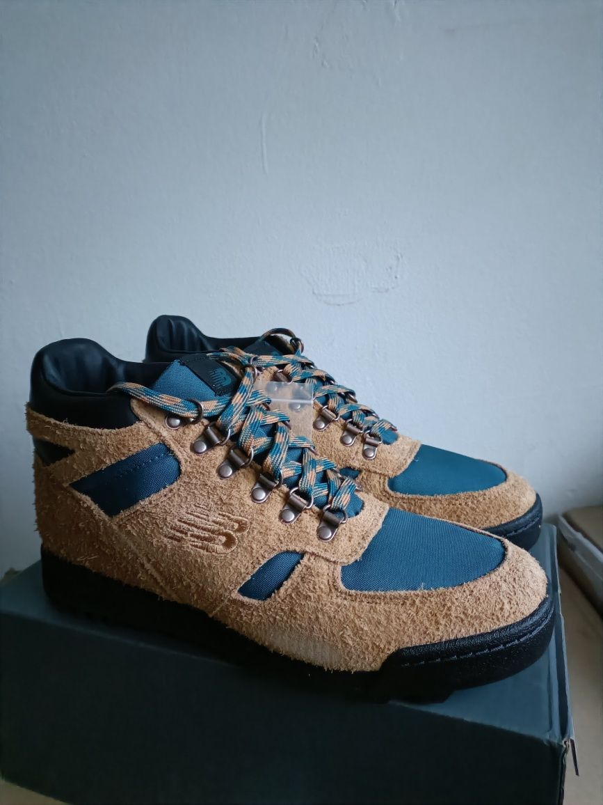 Зимни обувки New Balance номер 44