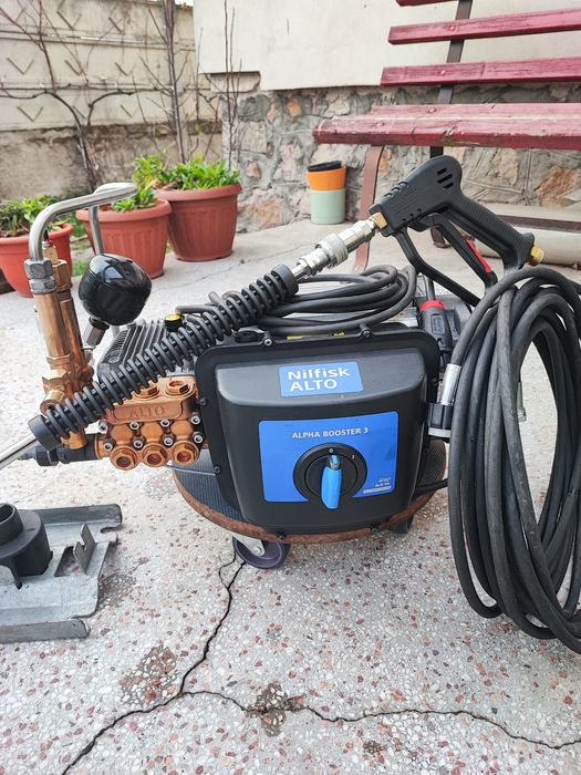 Aparat de spălat cu presiune Nilfisk Alpha Booster 3