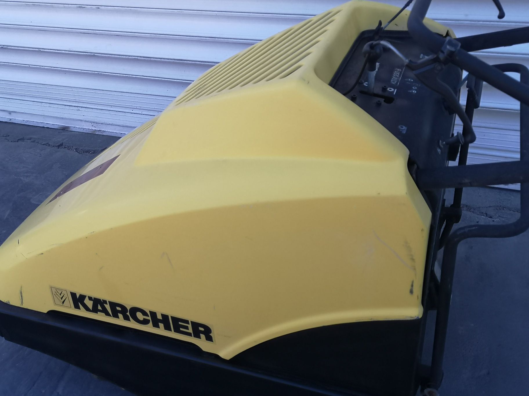 Бензинова Метачна Машина Karcher KSM950  Сампходна